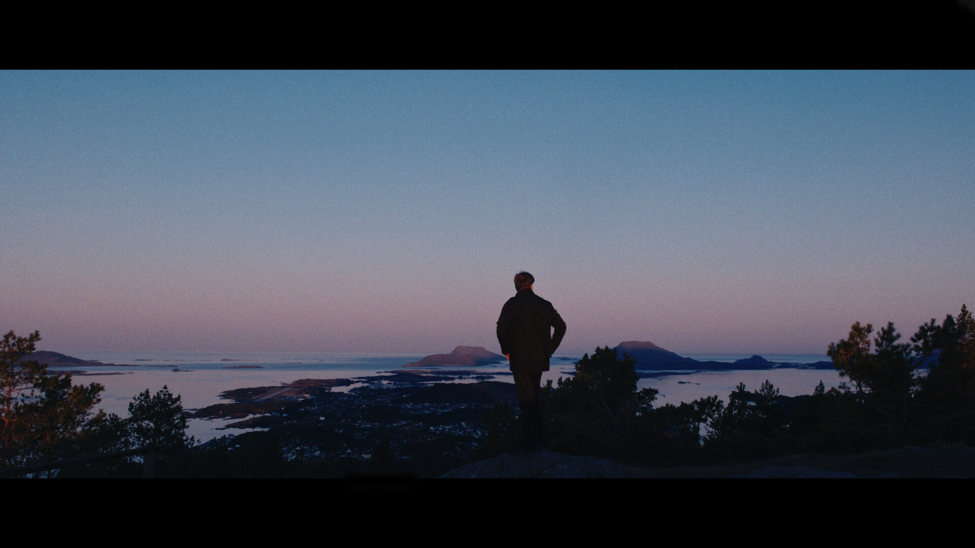 Human-Race_Framegrab_Florø_4K